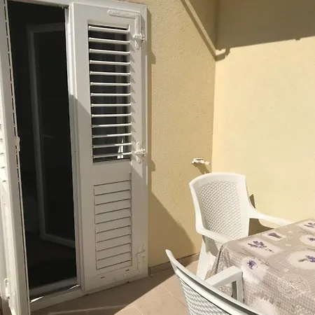 Apartment Gallery For Two, Near The And The Center Of