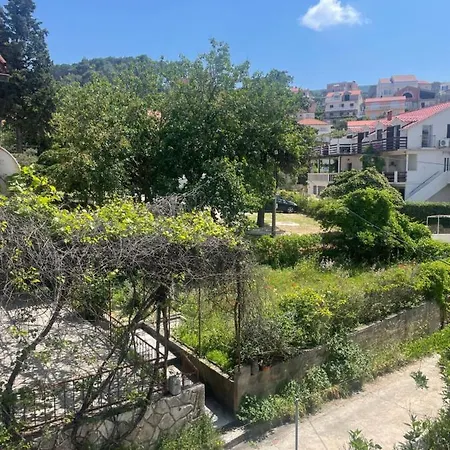 Gallery For Two, Near The And The Center Of Appartamento Jelsa (Hvar)